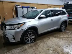 5TDJZRFH2KS981525 2019 TOYOTA HIGHLANDER