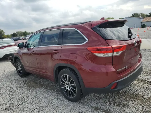 5TDJZRFH3HS383551 2017 TOYOTA HIGHLANDER - Image 2