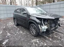 5TDJZRFH3HS396252 2017 TOYOTA HIGHLANDER
