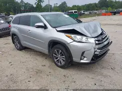 5TDJZRFH3HS437401 2017 TOYOTA HIGHLANDER