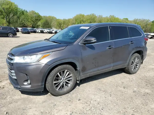 5TDJZRFH3HS451511 2017 TOYOTA HIGHLANDER - Image 1