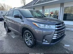 5TDJZRFH3JS523071 2018 TOYOTA HIGHLANDER