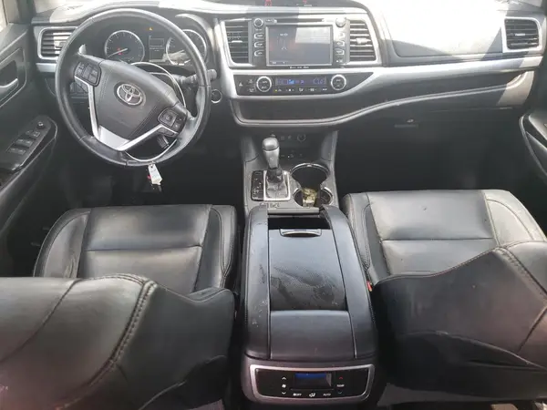 5TDJZRFH3JS526780 2018 TOYOTA HIGHLANDER - Image 8