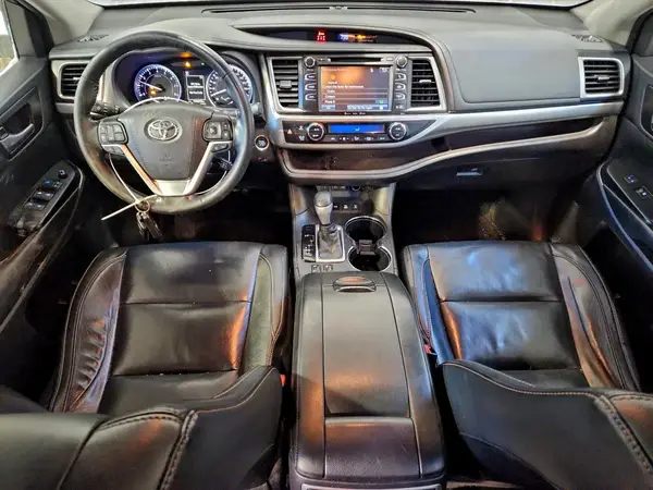 5TDJZRFH3JS535740 2018 TOYOTA HIGHLANDER - Image 8