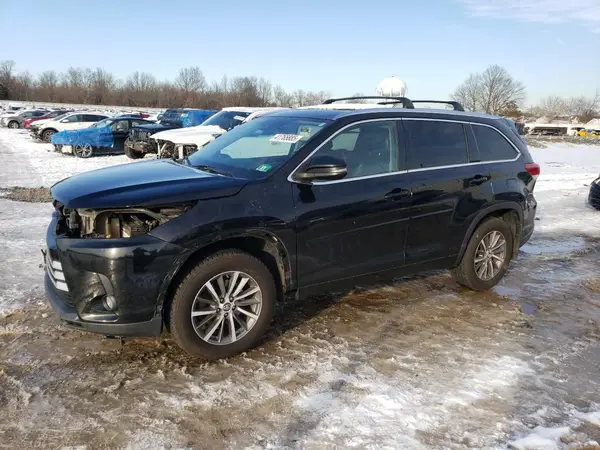 5TDJZRFH3JS538704 2018 TOYOTA HIGHLANDER - Image 1