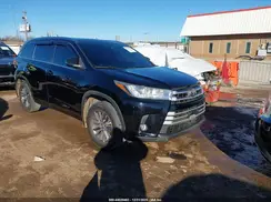 5TDJZRFH3JS540758 2018 TOYOTA HIGHLANDER