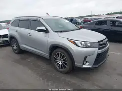 5TDJZRFH3JS540792 2018 TOYOTA HIGHLANDER