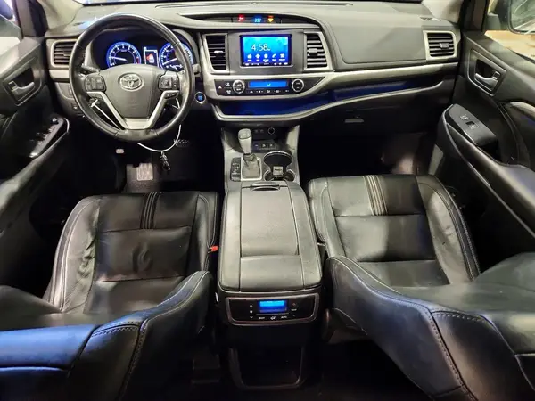 5TDJZRFH3JS544793 2018 TOYOTA HIGHLANDER - Image 8
