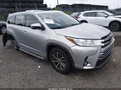 5TDJZRFH3JS550299 2018 TOYOTA HIGHLANDER