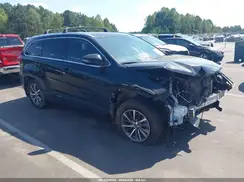 5TDJZRFH3JS561349 2018 TOYOTA HIGHLANDER