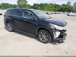 5TDJZRFH3JS835097 2018 TOYOTA HIGHLANDER