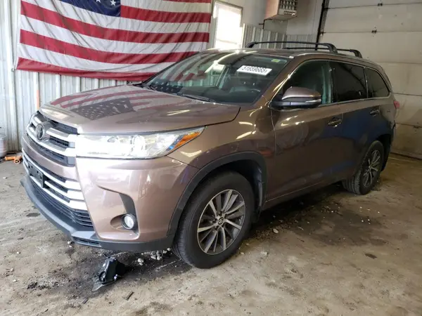 5TDJZRFH3JS850781 2018 TOYOTA HIGHLANDER - Image 1