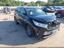 5TDJZRFH3JS891864 2018 TOYOTA HIGHLANDER