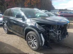 5TDJZRFH3JS914155 2018 TOYOTA HIGHLANDER