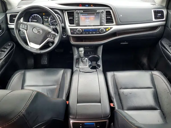 5TDJZRFH3KF602225 2019 TOYOTA HIGHLANDER - Image 8