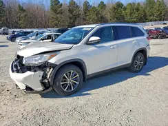 5TDJZRFH3KS563250 2019 TOYOTA HIGHLANDER