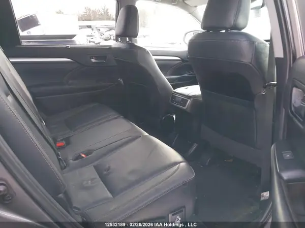 5TDJZRFH3KS575737 2019 TOYOTA HIGHLANDER - Image 8
