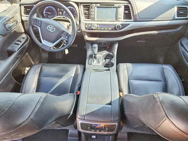 5TDJZRFH3KS581957 2019 TOYOTA HIGHLANDER - Image 8