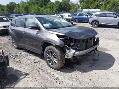 5TDJZRFH3KS582297 2019 TOYOTA HIGHLANDER