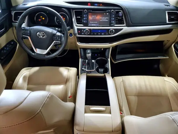5TDJZRFH3KS586169 2019 TOYOTA HIGHLANDER - Image 8