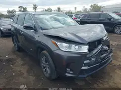 5TDJZRFH3KS592148 2019 TOYOTA HIGHLANDER