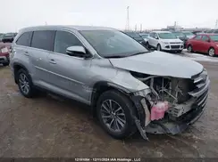 5TDJZRFH3KS592182 2019 TOYOTA HIGHLANDER