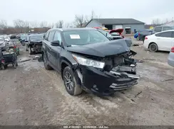 5TDJZRFH3KS593929 2019 TOYOTA HIGHLANDER