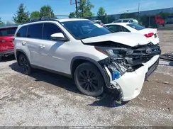 5TDJZRFH3KS598841 2019 TOYOTA HIGHLANDER