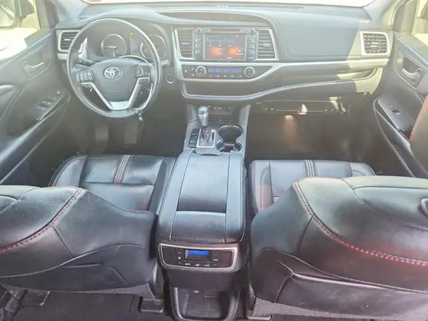 5TDJZRFH3KS598855 2019 TOYOTA HIGHLANDER - Image 8