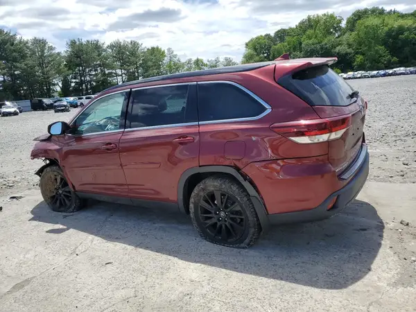5TDJZRFH3KS600362 2019 TOYOTA HIGHLANDER - Image 2