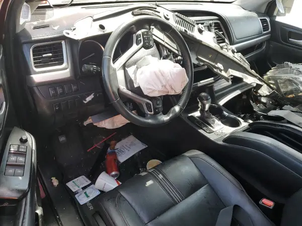 5TDJZRFH3KS600362 2019 TOYOTA HIGHLANDER - Image 8
