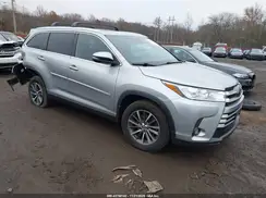 5TDJZRFH3KS601866 2019 TOYOTA HIGHLANDER