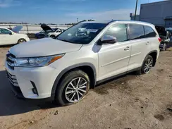 5TDJZRFH3KS604461 2019 TOYOTA HIGHLANDER