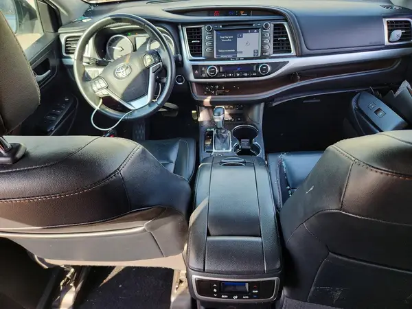 5TDJZRFH3KS604461 2019 TOYOTA HIGHLANDER - Image 8
