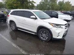 5TDJZRFH3KS605982 2019 TOYOTA HIGHLANDER