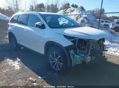 5TDJZRFH3KS613063 2019 TOYOTA HIGHLANDER