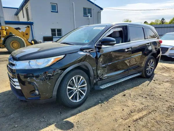 5TDJZRFH3KS613967 2019 TOYOTA HIGHLANDER - Image 1