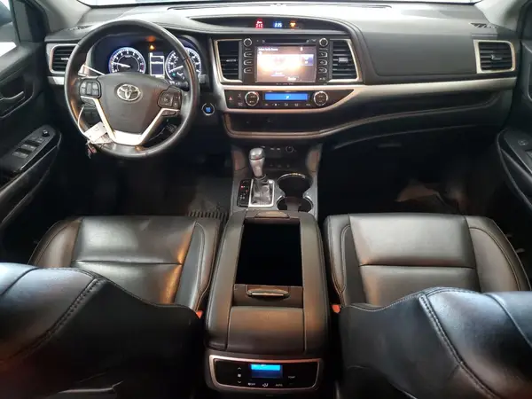 5TDJZRFH3KS619512 2019 TOYOTA HIGHLANDER - Image 8