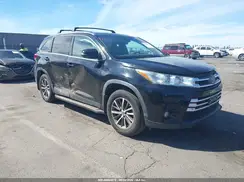 5TDJZRFH3KS626993 2019 TOYOTA HIGHLANDER