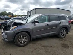 5TDJZRFH3KS712417 2019 TOYOTA HIGHLANDER