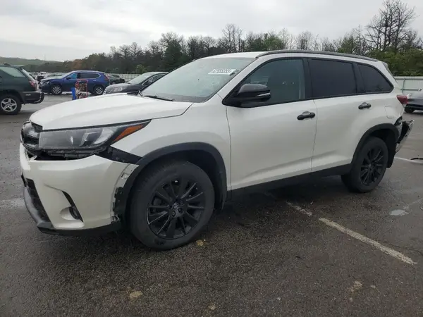 5TDJZRFH3KS975667 2019 TOYOTA HIGHLANDER - Image 1