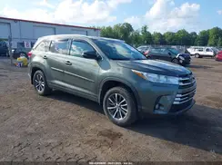 5TDJZRFH3KS978519 2019 TOYOTA HIGHLANDER