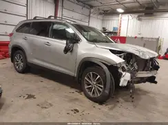 5TDJZRFH3KS997376 2019 TOYOTA HIGHLANDER