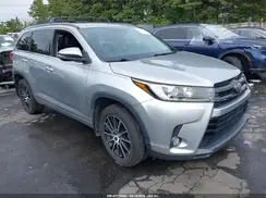 5TDJZRFH4HS365141 2017 TOYOTA HIGHLANDER