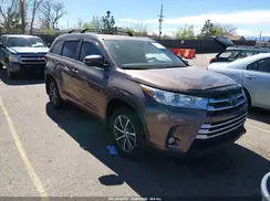 5TDJZRFH4HS367780 2017 TOYOTA HIGHLANDER