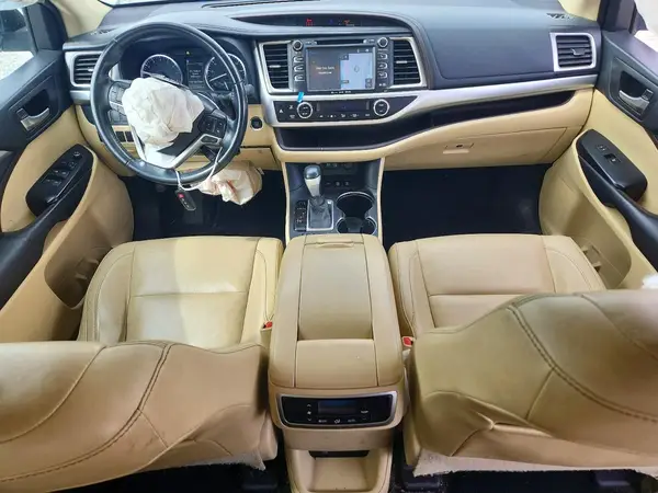 5TDJZRFH4HS369223 2017 TOYOTA HIGHLANDER - Image 8