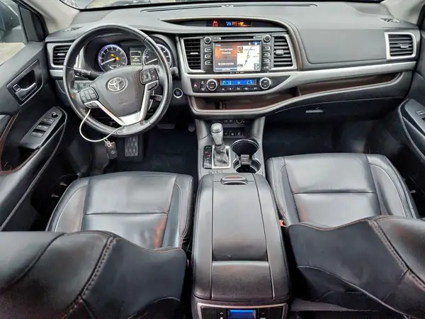 5TDJZRFH4HS424009 2017 TOYOTA HIGHLANDER - Image 8