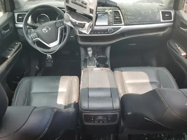5TDJZRFH4HS424771 2017 TOYOTA HIGHLANDER - Image 8