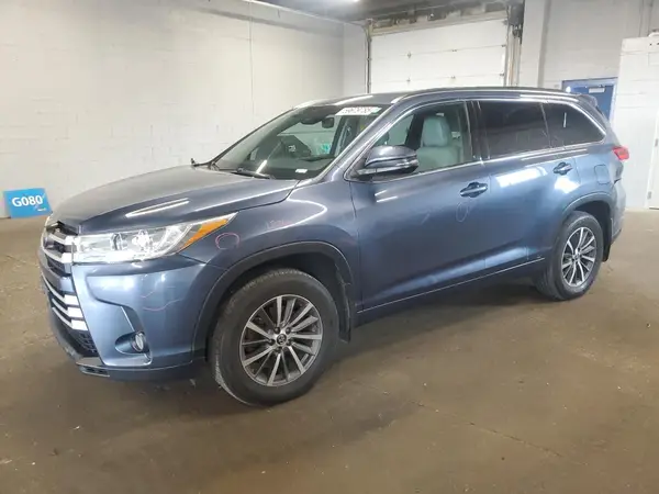 5TDJZRFH4HS425659 2017 TOYOTA HIGHLANDER - Image 1
