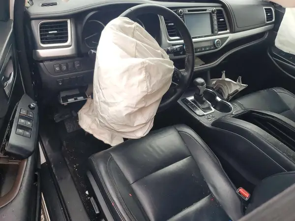 5TDJZRFH4HS431266 2017 TOYOTA HIGHLANDER - Image 8